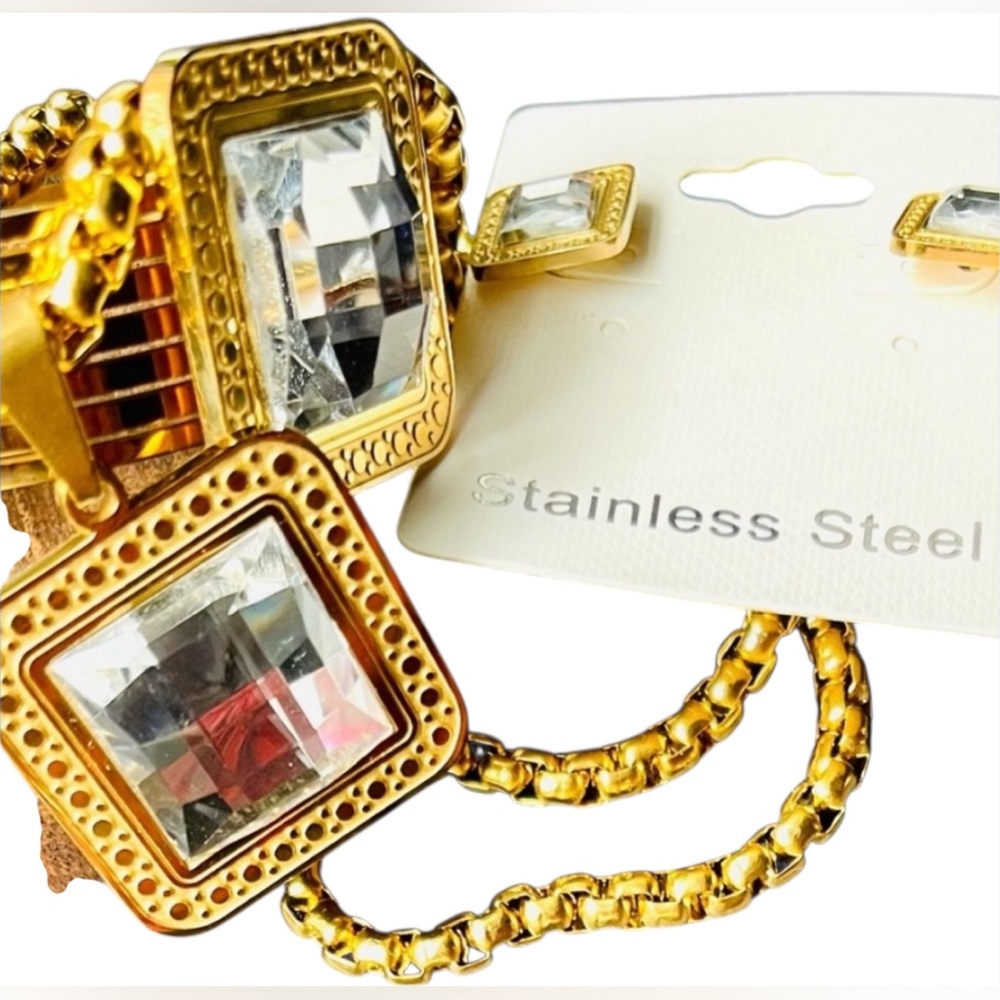 FASHION JEWELRY NECKLACE BRACELET EARRINGS SET WOMEN GOLD COLOR STAINLESS STEEL - Picture 4 of 8
